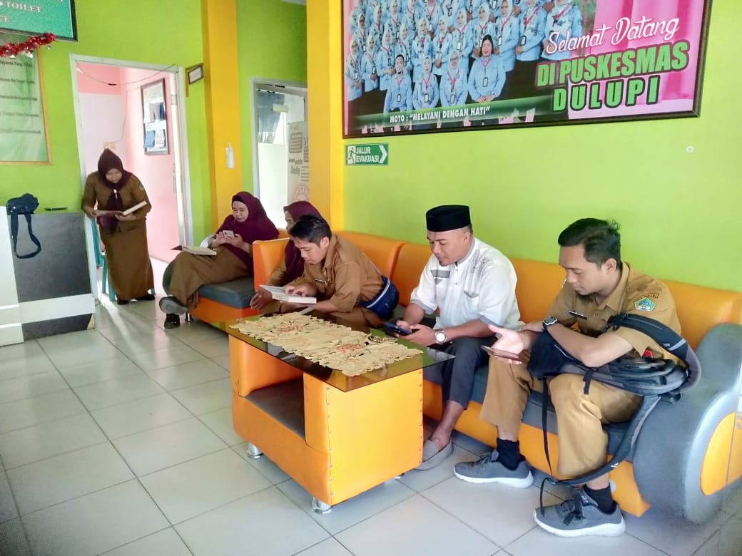 Puskesmas Dulupi Memanfaatkan Adanya Da'i 3 T (Tertinggal,Terdepan,Terluar) Tersebut Dengan Belajar Mengaji Bersama
