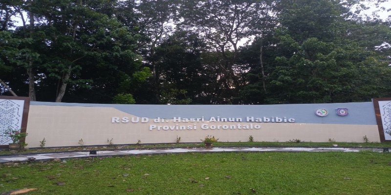 Pelayanan Rumah Sakit Ainun Habibie Gorontalo Dikeluhkan Warga, Iton Popa: Apa Harus Ada Kenalan "Orang Dalam Dulu Baru Dilayani?