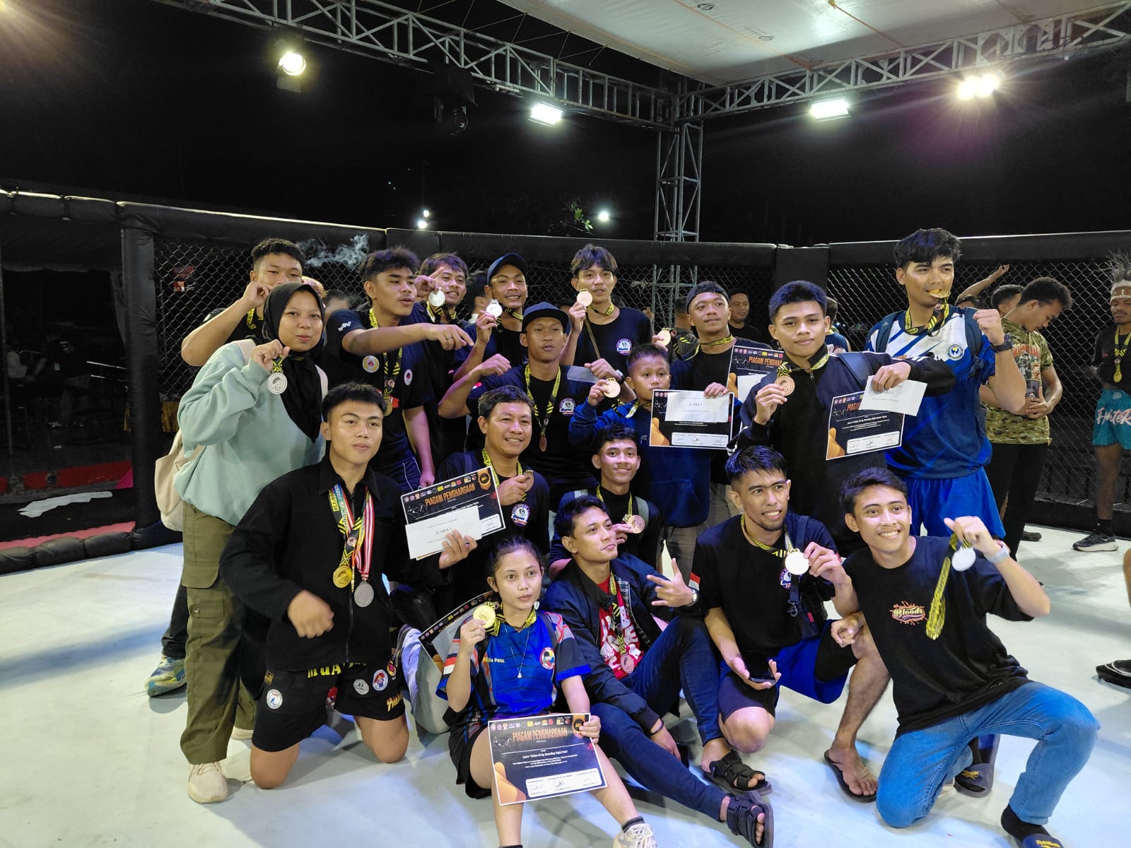 Tim Dragon Polsek Wonosari Sabet 18 Medali Di Papua Pride MMA