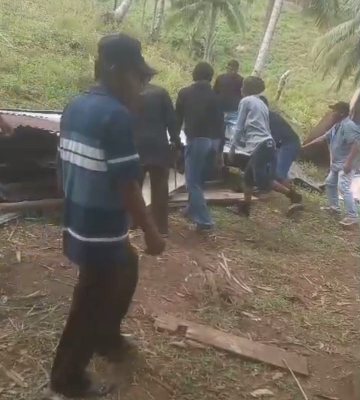 Heboh Oknum Kepala Desa Ibarat Diduga Rekayasa Surat Tanah, Dan Melakukan Pembongkaran Paksa Tempat Tinggal Haiso Nusuri