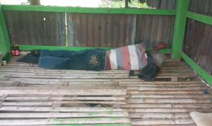 Seorang Warga Desa Bumela Alami Kejang-kejang dan Pendarahan Di Area Pasar Sidomulyo